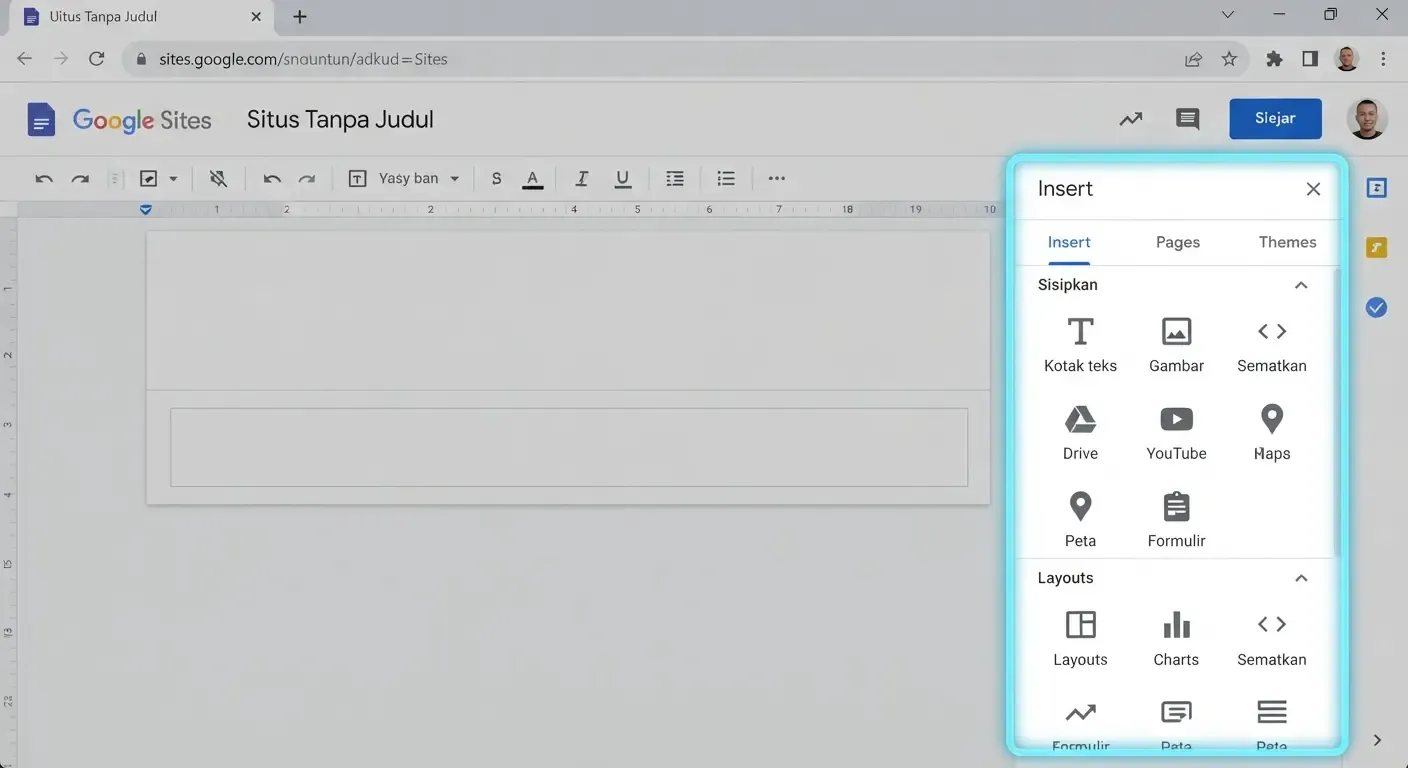 Menu Insert untuk menambahkan konten ke website Google Sites..webp